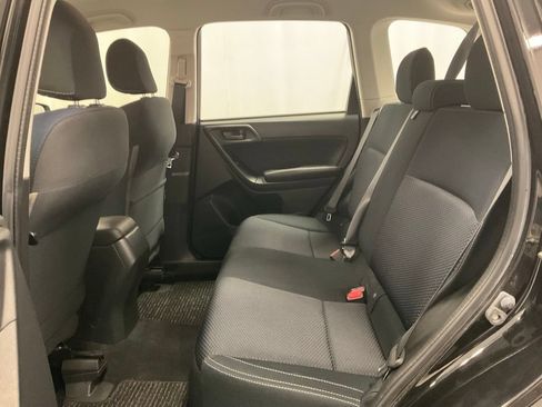 Used 2017 Subaru Forester 2.5i AWD/4WD image 34