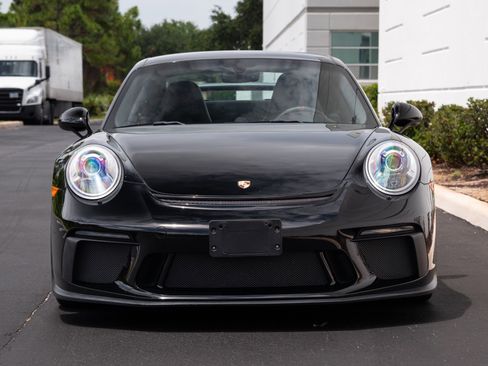 Used 2018 Porsche 911 GT3 RWD image 3