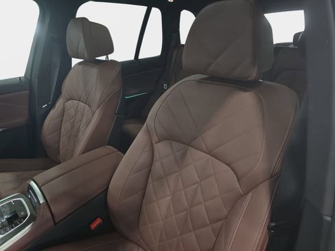 Certified 2026 BMW X5 M60i AWD/4WD image 18