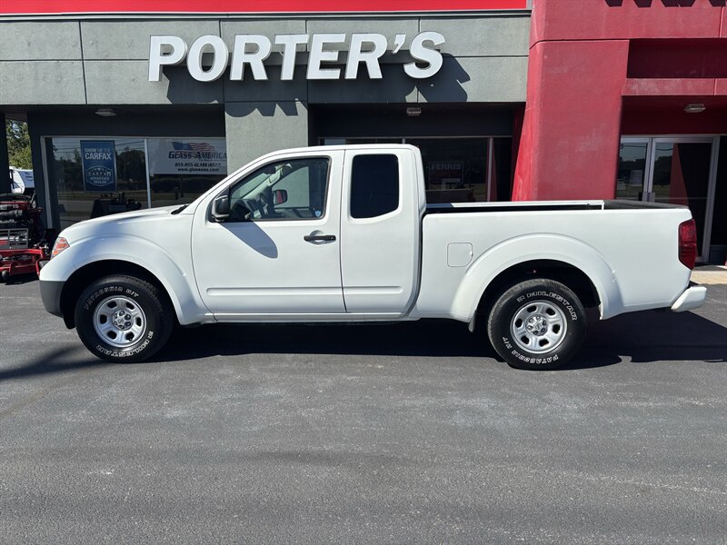 Used 2019 Nissan Frontier S RWD image 7