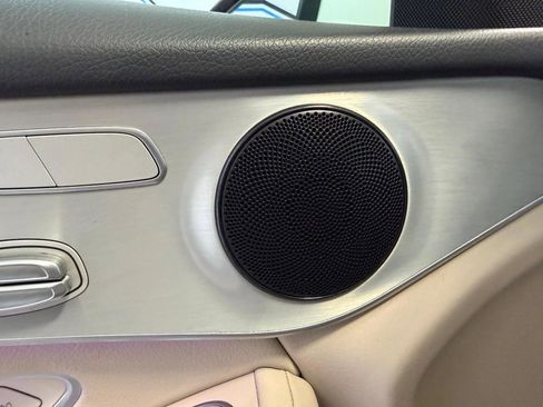 Used 2020 Mercedes-Benz GLC 300 4MATIC Coupe image 14