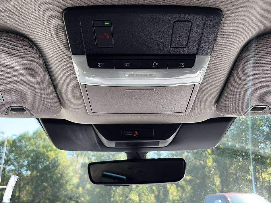 Certified 2025 Nissan Pathfinder SL AWD/4WD image 35