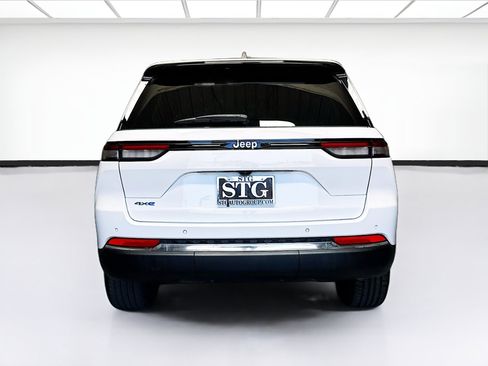 Used 2022 Jeep Grand Cherokee Limited 4xe AWD/4WD image 5