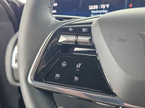 New 2026 Cadillac Lyriq Luxury image 28