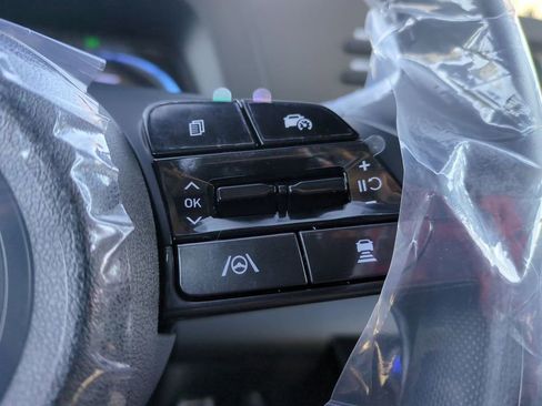 New 2026 Hyundai Elantra SEL Sport FWD image 15