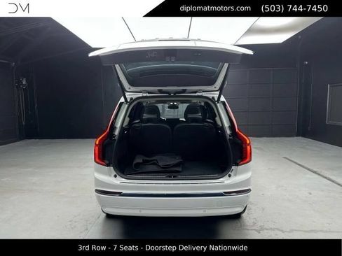 Used 2025 Volvo XC90 T8 Ultra w/ Protection Package Premier AWD/4WD image 48