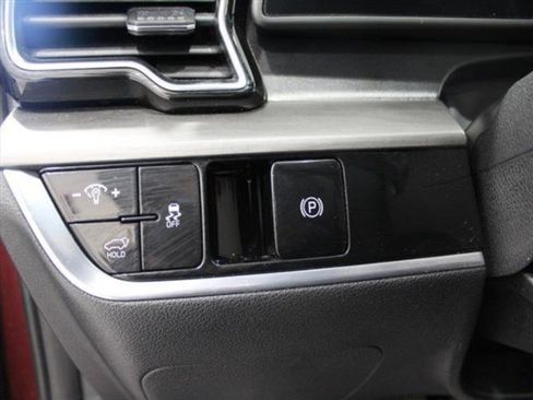 Used 2023 Kia Sportage X-Line w/ X-Line Premium Package image 26