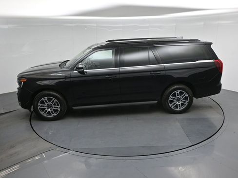 Certified 2025 Ford Expedition Max Active image 44