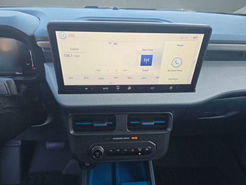 New 2025 Ford Maverick XLT image 22