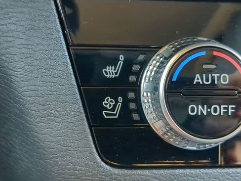 New 2026 Mitsubishi Outlander SEL FWD image 29