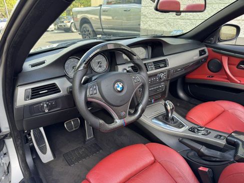 Used 2013 BMW 335is Convertible w/ Premium Pkg RWD image 6