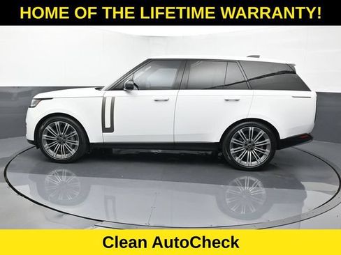 Used 2023 Land Rover Range Rover SE AWD/4WD image 4