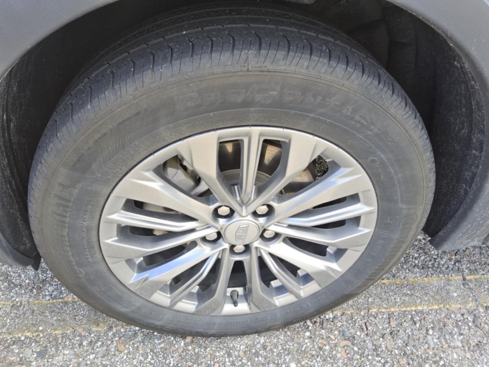 Used 2024 Cadillac XT4 Premium Luxury w/ Cold Weather Package FWD image 23