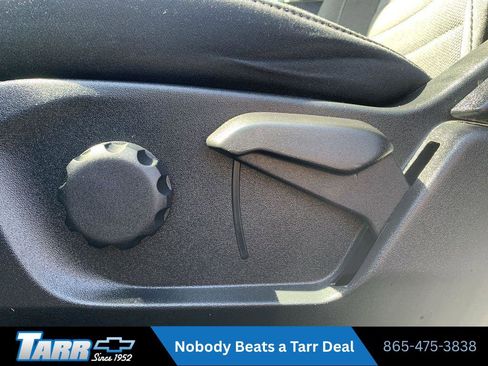 Used 2024 Ford Edge SE AWD/4WD image 13