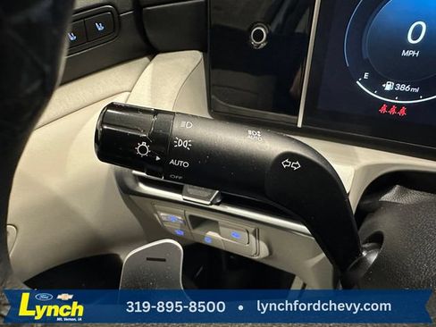 Used 2025 Hyundai Tucson Limited AWD/4WD image 20