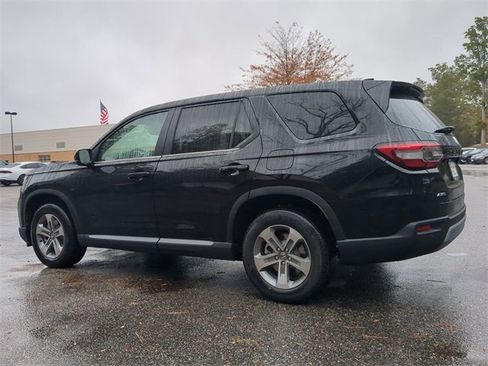 New 2025 Honda Pilot EX-L image 6