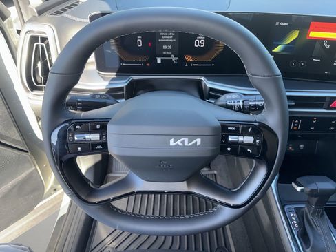 New 2026 Kia Sorento LX image 25