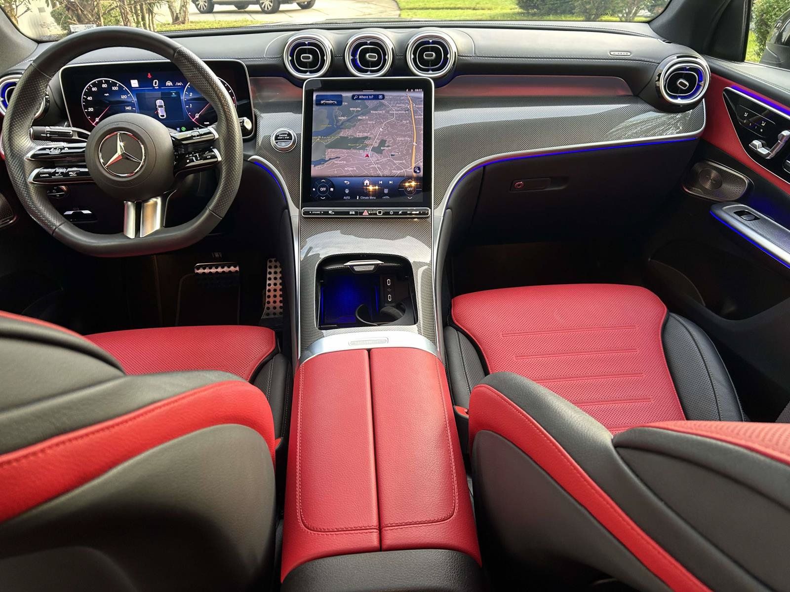 Certified 2025 Mercedes-Benz GLC 300 4MATIC image 28