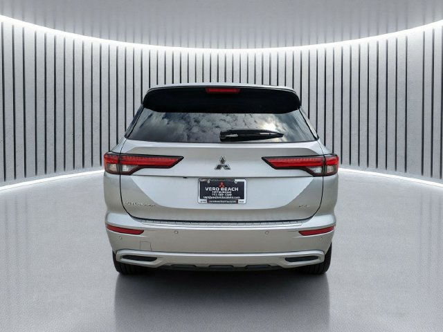 Used 2024 Mitsubishi Outlander SEL FWD image 5