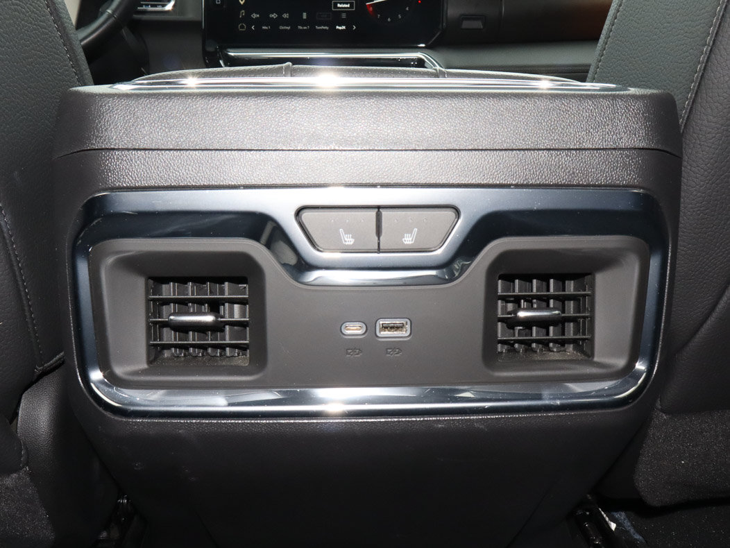 Used 2023 GMC Sierra 1500 Denali w/ Denali Reserve Package AWD/4WD image 24