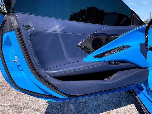 Used 2023 Chevrolet Corvette Stingray Premium Conv w/ Stealth Interior Trim Package image 15