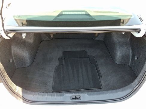 Used 2025 Nissan Altima 2.5 SV FWD image 28
