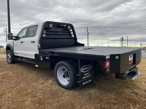 New 2025 Ford F450 XL image 4