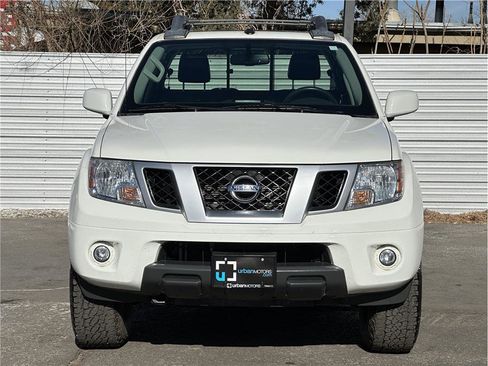 Used 2021 Nissan Frontier PRO-4X w/ Pro-4x Utility Package image 7