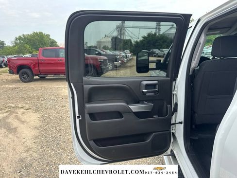 Used 2016 Chevrolet Silverado 1500 LT w/ All Star Edition AWD/4WD image 32