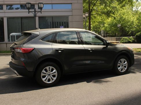 Used 2020 Ford Escape S AWD/4WD image 7