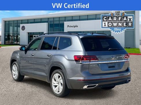 Certified 2021 Volkswagen Atlas SE image 5