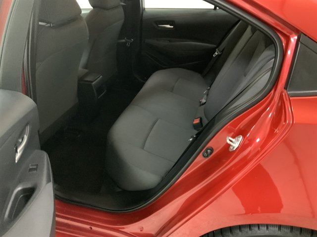 Used 2021 Toyota Corolla LE FWD image 15