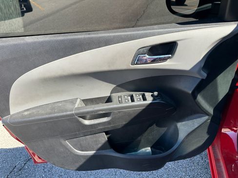 Used 2012 Chevrolet Sonic LTZ image 6