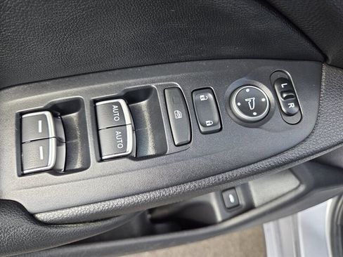 Used 2022 Honda Accord Sport image 13