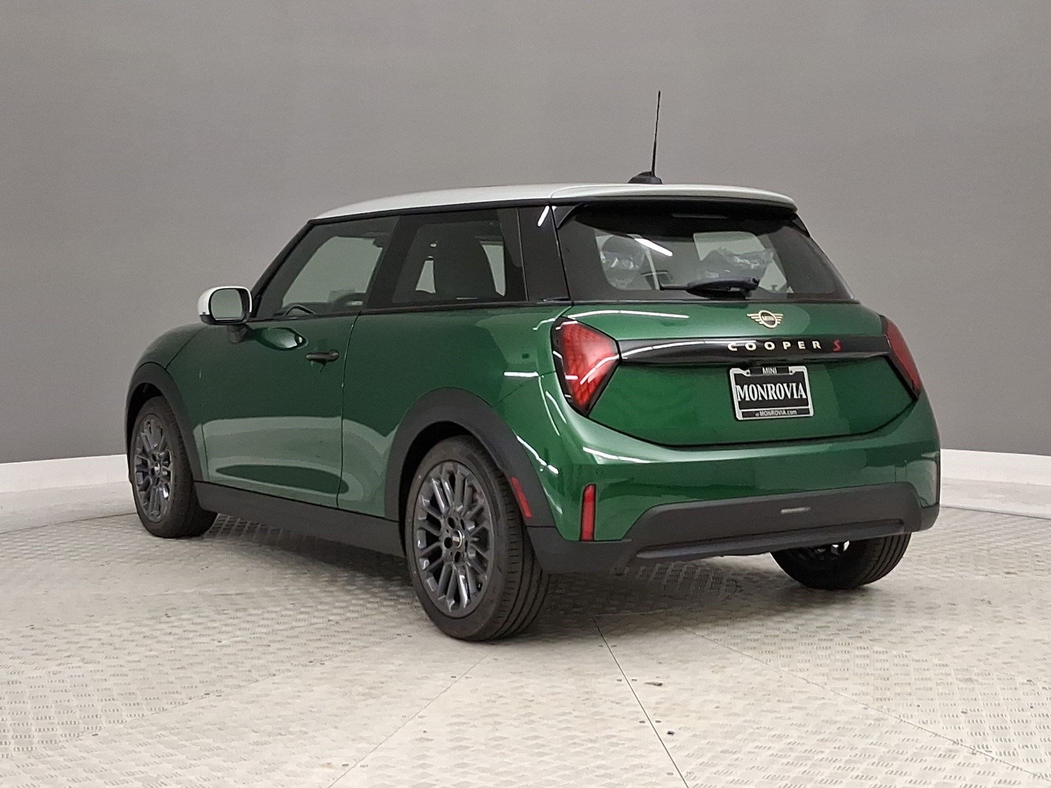 New 2026 MINI Cooper S FWD image 3