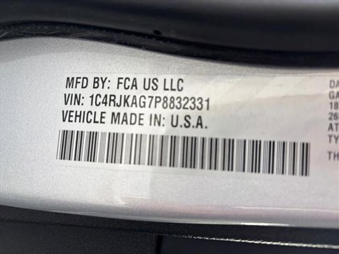 Used 2023 Jeep Grand Cherokee L Laredo w/ Trailer Tow Group (B) image 30