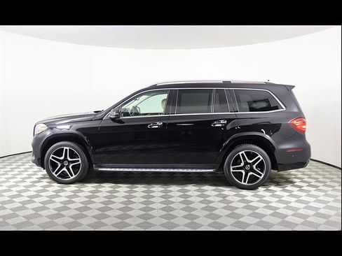 Used 2017 Mercedes-Benz GLS 550 4MATIC image 3
