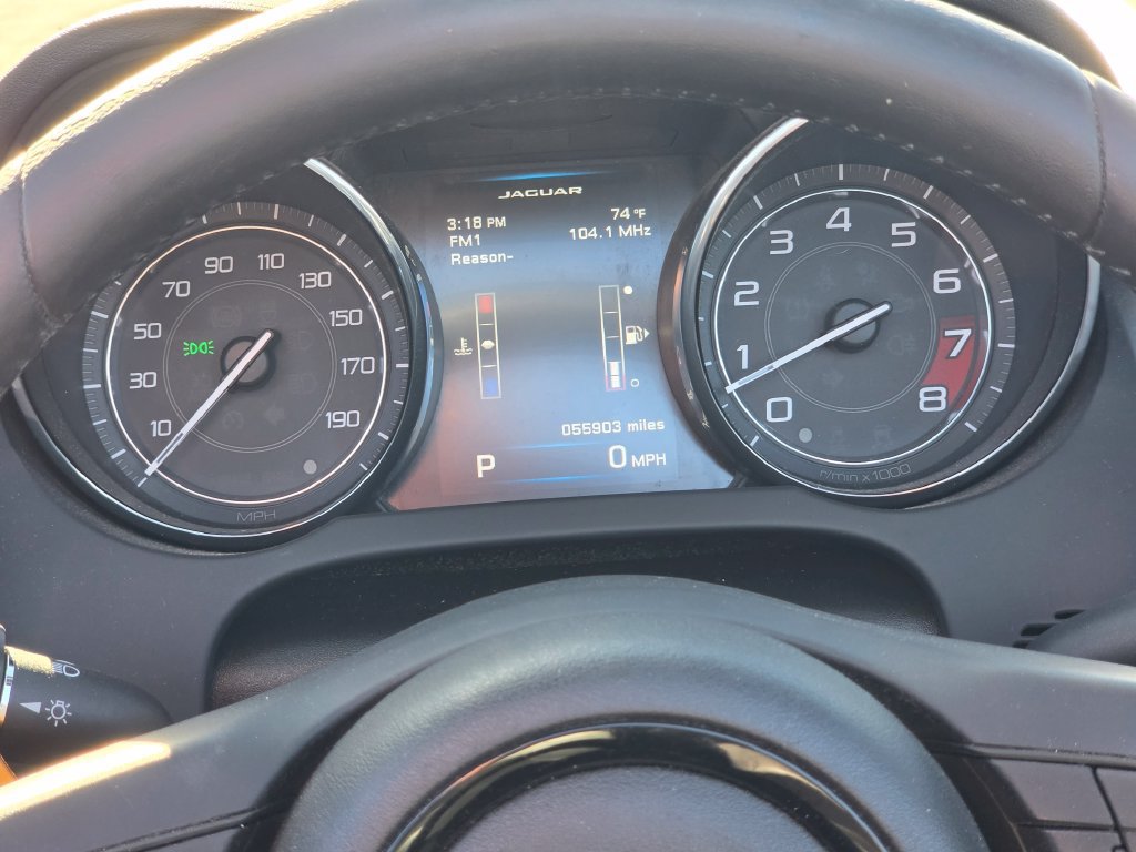 Used 2015 Jaguar F-TYPE Convertible RWD image 28