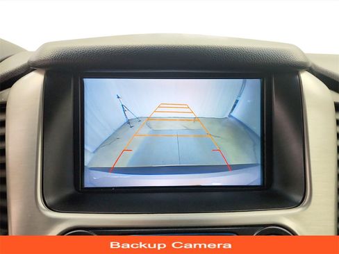 Used 2017 GMC Yukon XL SLT image 16