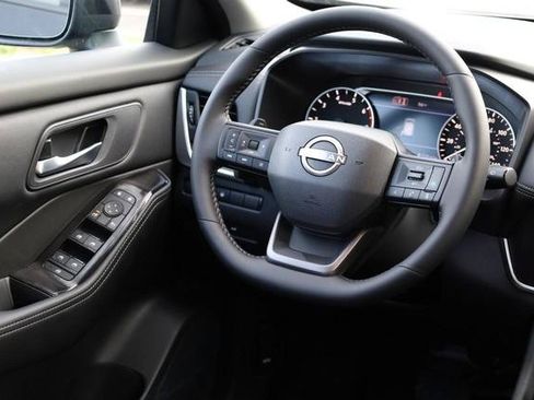 New 2026 Nissan Rogue SV AWD/4WD image 23
