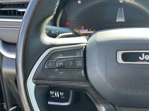 Certified 2022 Jeep Grand Cherokee Limited image 26