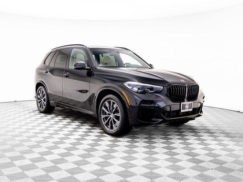 Certified 2023 BMW X5 M50i w/ Climate Comfort Package image 7