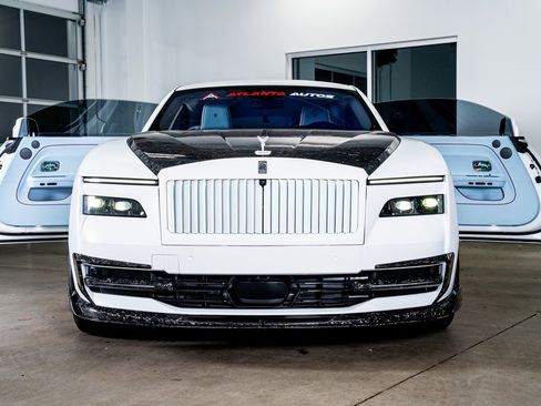 Used 2024 Rolls-Royce Spectre w/ Spectre Launch Package image 3