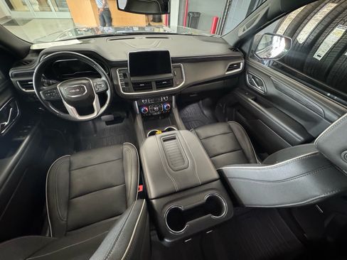 Used 2022 GMC Yukon XL SLT AWD/4WD image 15