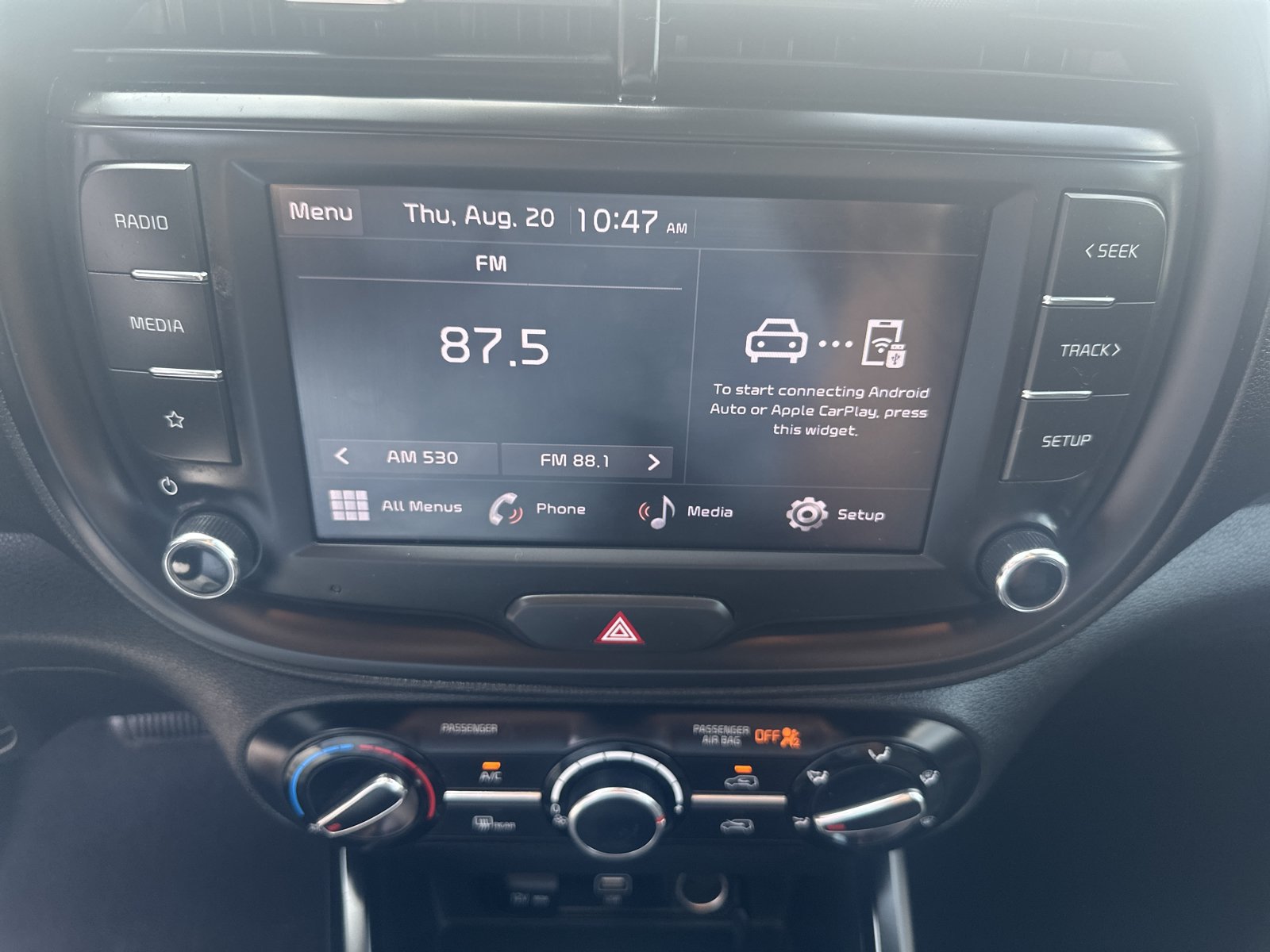 Used 2024 Kia Soul LX FWD image 14