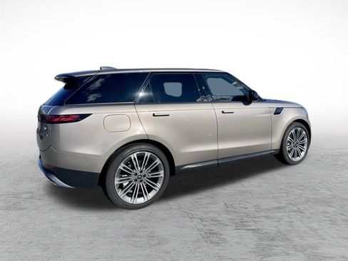 Used 2023 Land Rover Range Rover Sport SE image 7