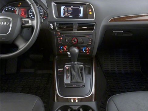 Used 2010 Audi Q5 3.2 Premium Plus image 14