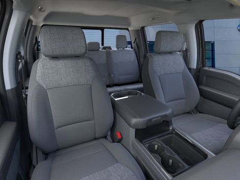 New 2025 Ford F250 XLT w/ 360-Degree Camera Package image 10