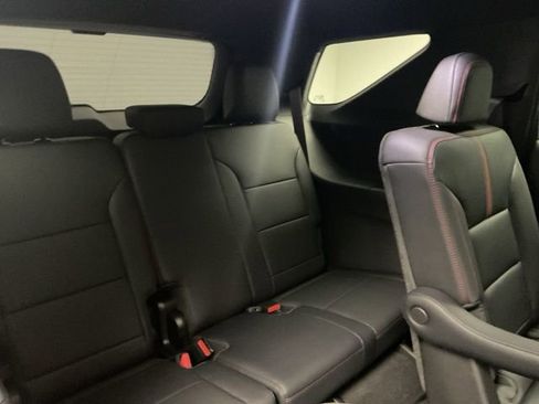 New 2026 Chevrolet Traverse RS w/ LPO, Floor Liner Package image 29