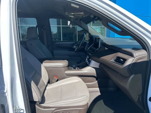 Used 2023 GMC Yukon SLT image 18